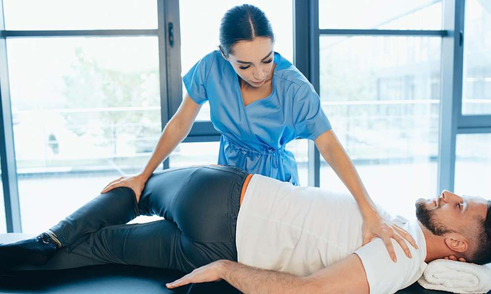 Relieving Sciatica Pain: How a Chiropractor Can Help