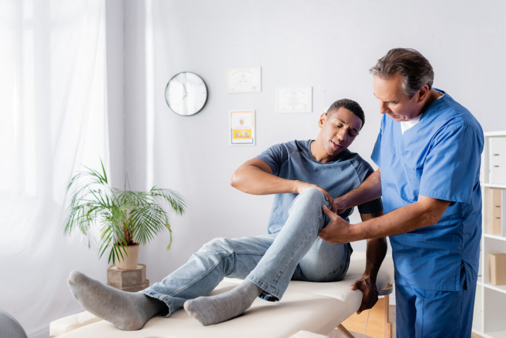 injury recovery chiropractic in Brooklyn NY treatment session