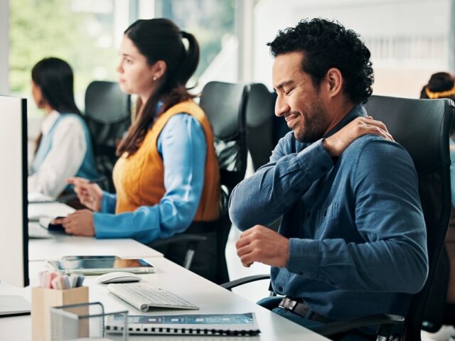 Can You File a Workers’ Comp Claim for a Repetitive Stress Injury?